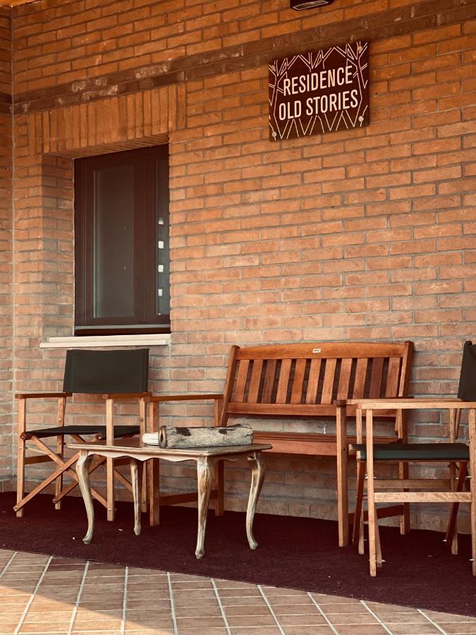 Residence Old Stories Barile Bagian luar foto