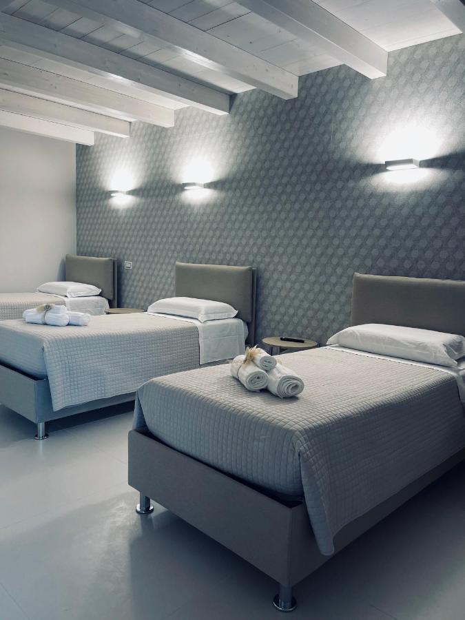 Residence Old Stories Barile Bagian luar foto