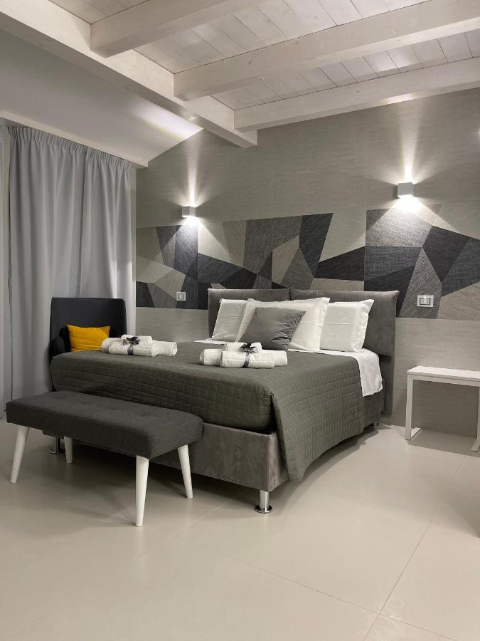 Residence Old Stories Barile Bagian luar foto